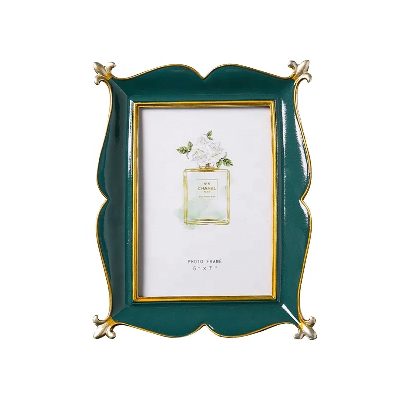 
Wholesale American retro style green photo frame gladdon wedding 7 inch resin picture photo frame 
