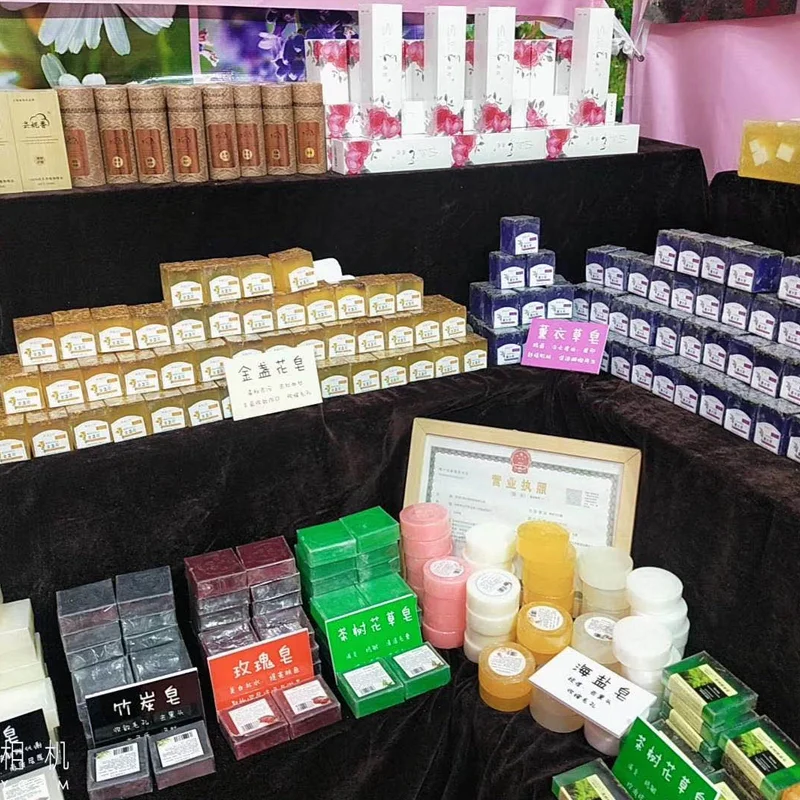 Private Label Organic Handmade Flower Soap  Face or  body Cleaning Skincare whitening soap