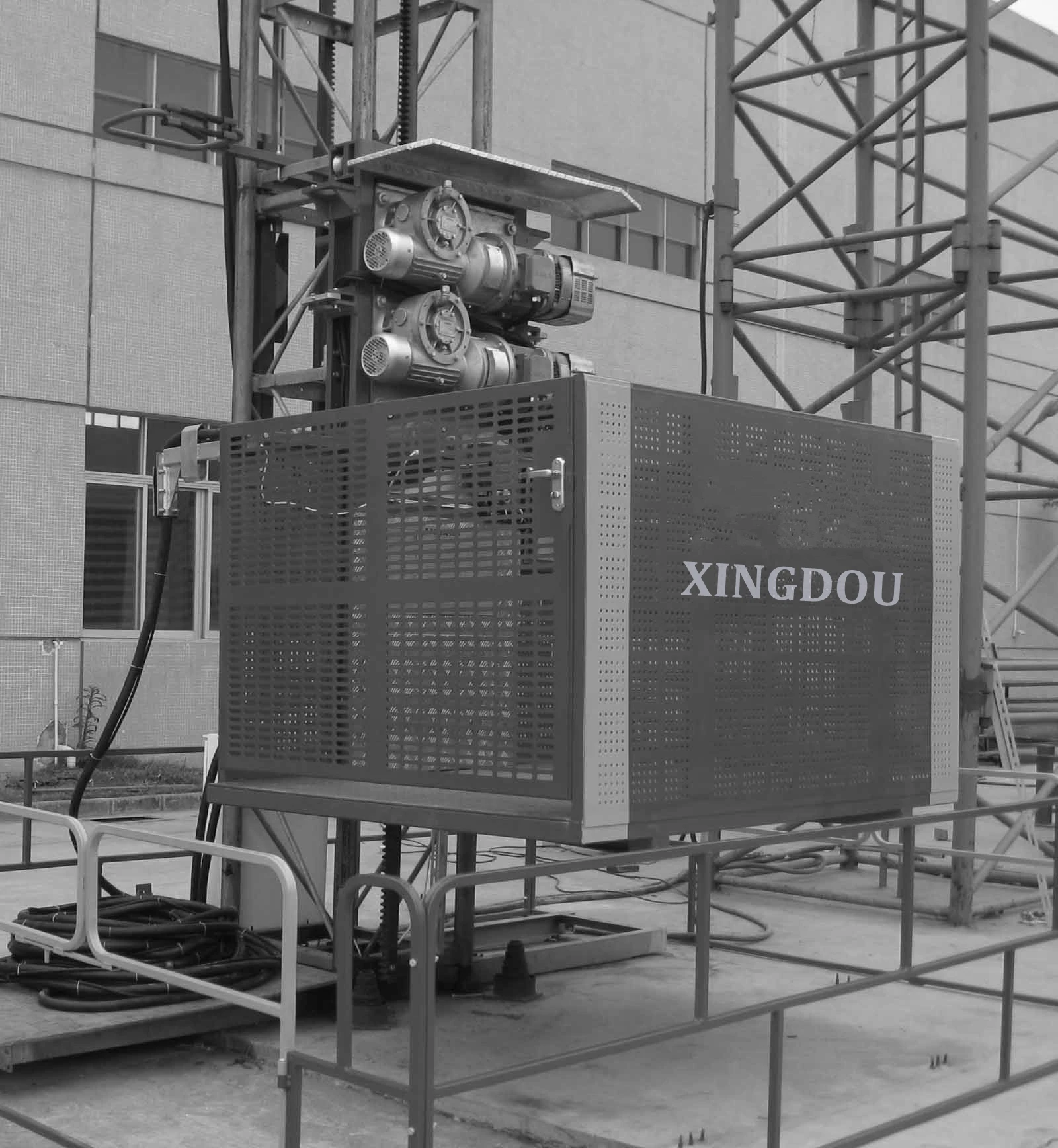  Open Top Construction Site Materials Lifting Elevator Rack Pinion Hoist transport platform elevator