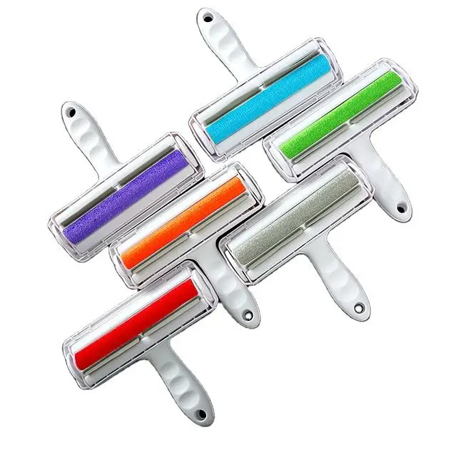 Wholesale reusable  custom Pet Roller Brush Dog Brush Pet Cat Hair Remover Lint Roller Brush for  Furniture Couch Carpet pet