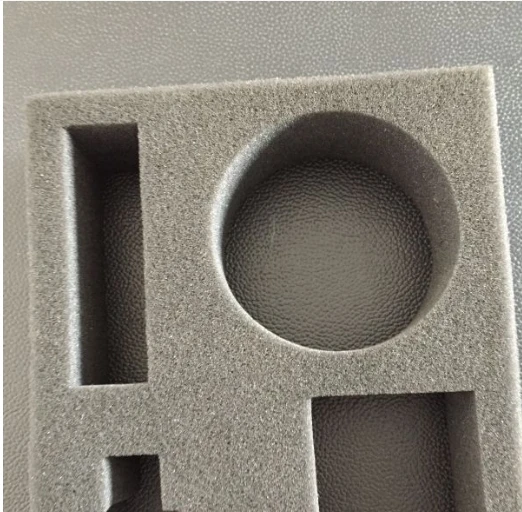 Factory Price Flexible hot-pressed foam EVA material vibration knife cutting machine