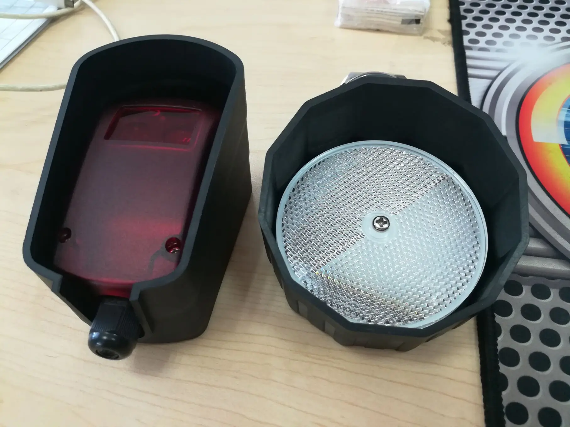 LM104B Photocell Reflectors