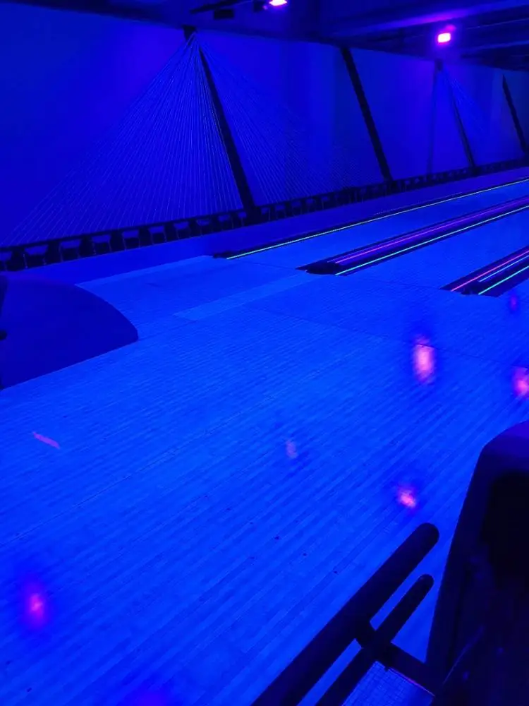 
AMF 82-90 XL low cost used bowling equipment for sale used bowling lane 