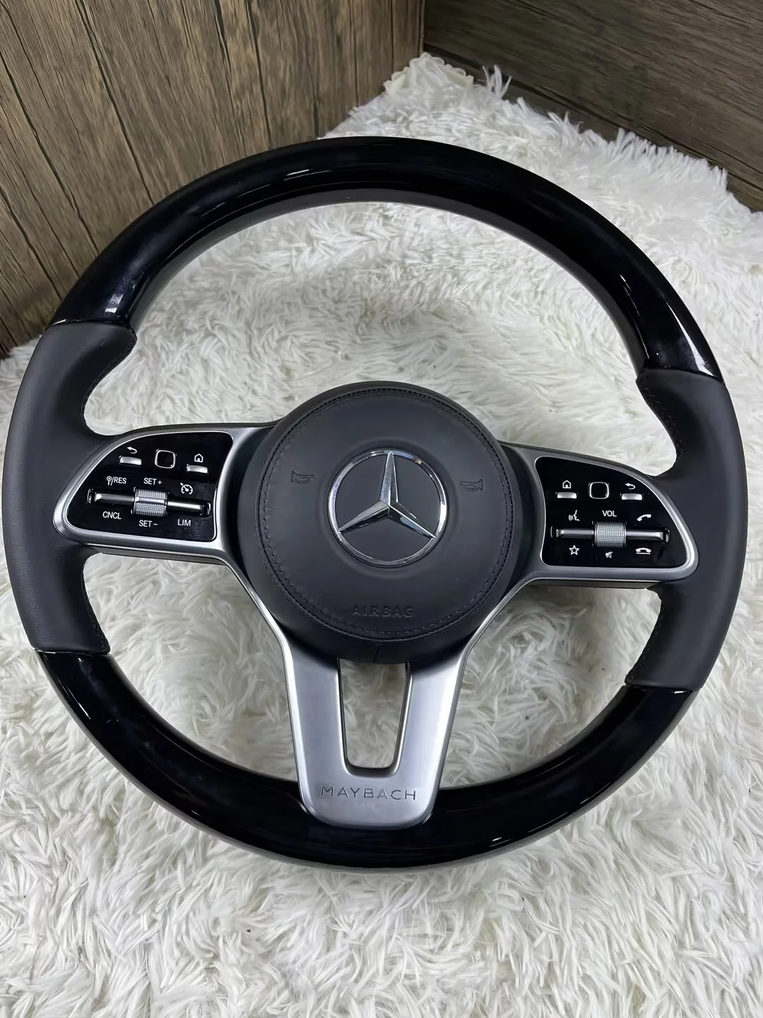 Leather and Alcantara Material Sports D-shape c63s w205 steering wheel for Benz all series