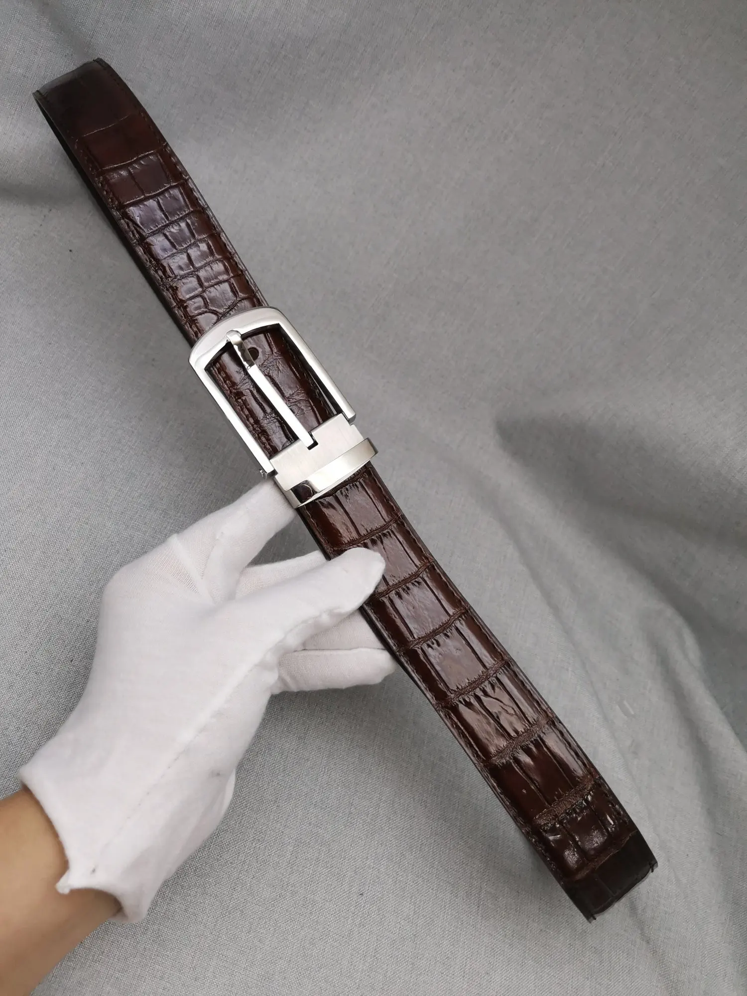 Customized Alligator Skin Crocodile Men women Belt Durable Quality  Belt with Cow Skin Bottom