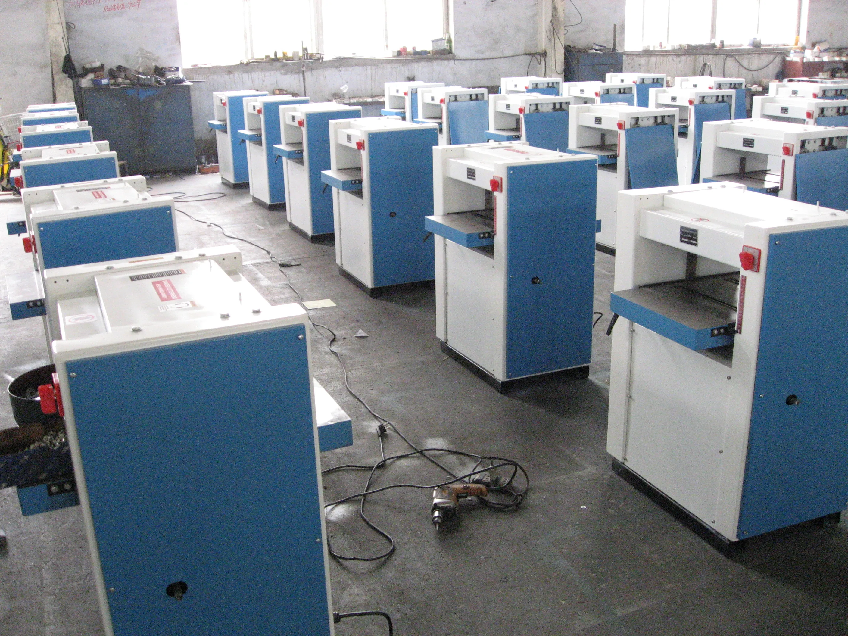 Industrial one side wood thickness planer machinery for  planning wood  board  surface smooth MB104   SHOWING