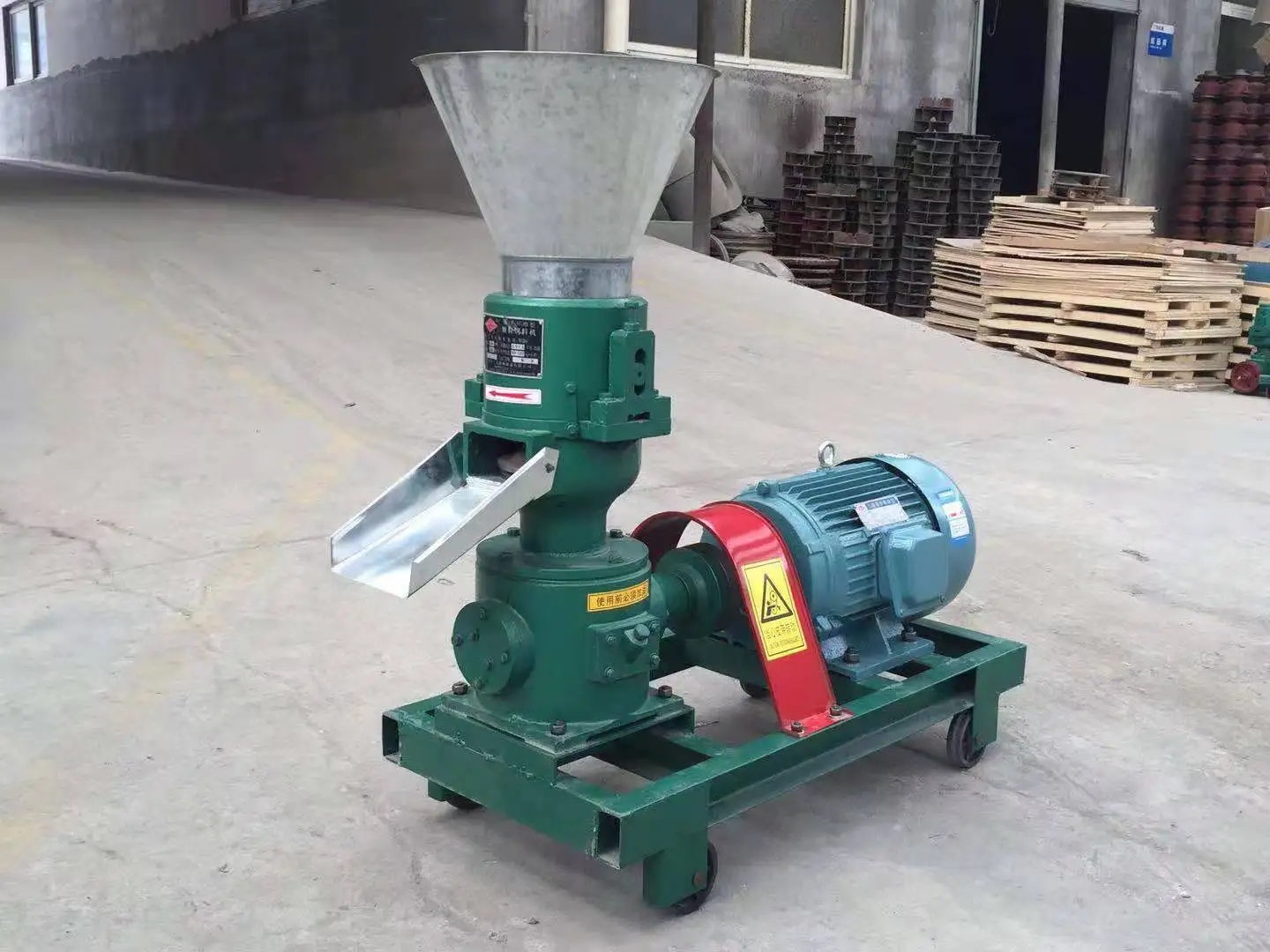 animal feed pellet machine cow feed machinery flat die pellet machine for pig and chicken