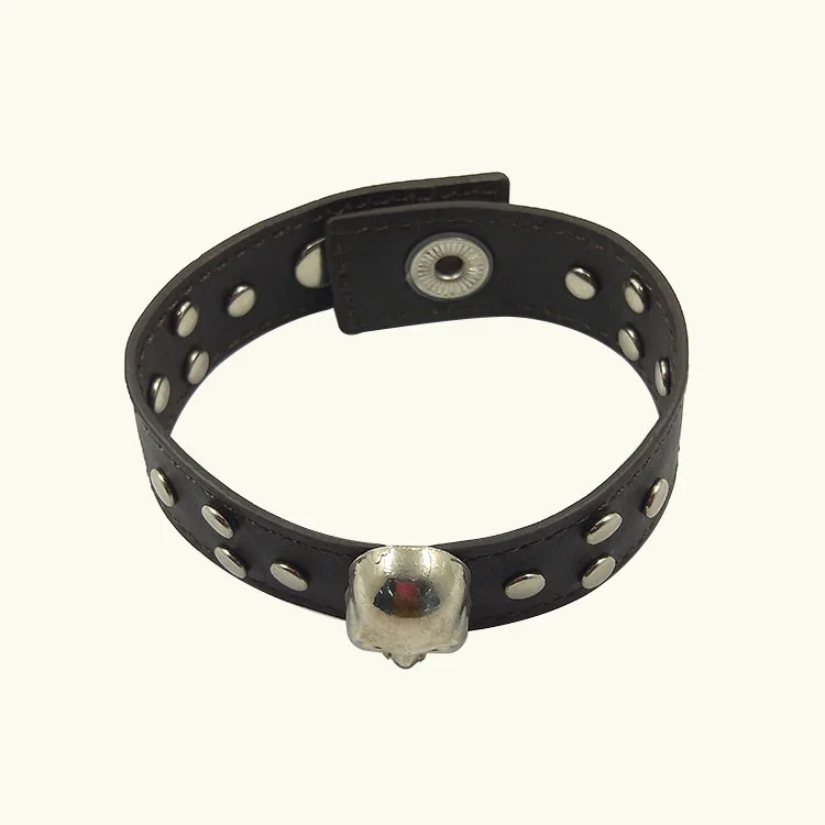 Customized designed rock and roll style metal skull decorative leather bracelet