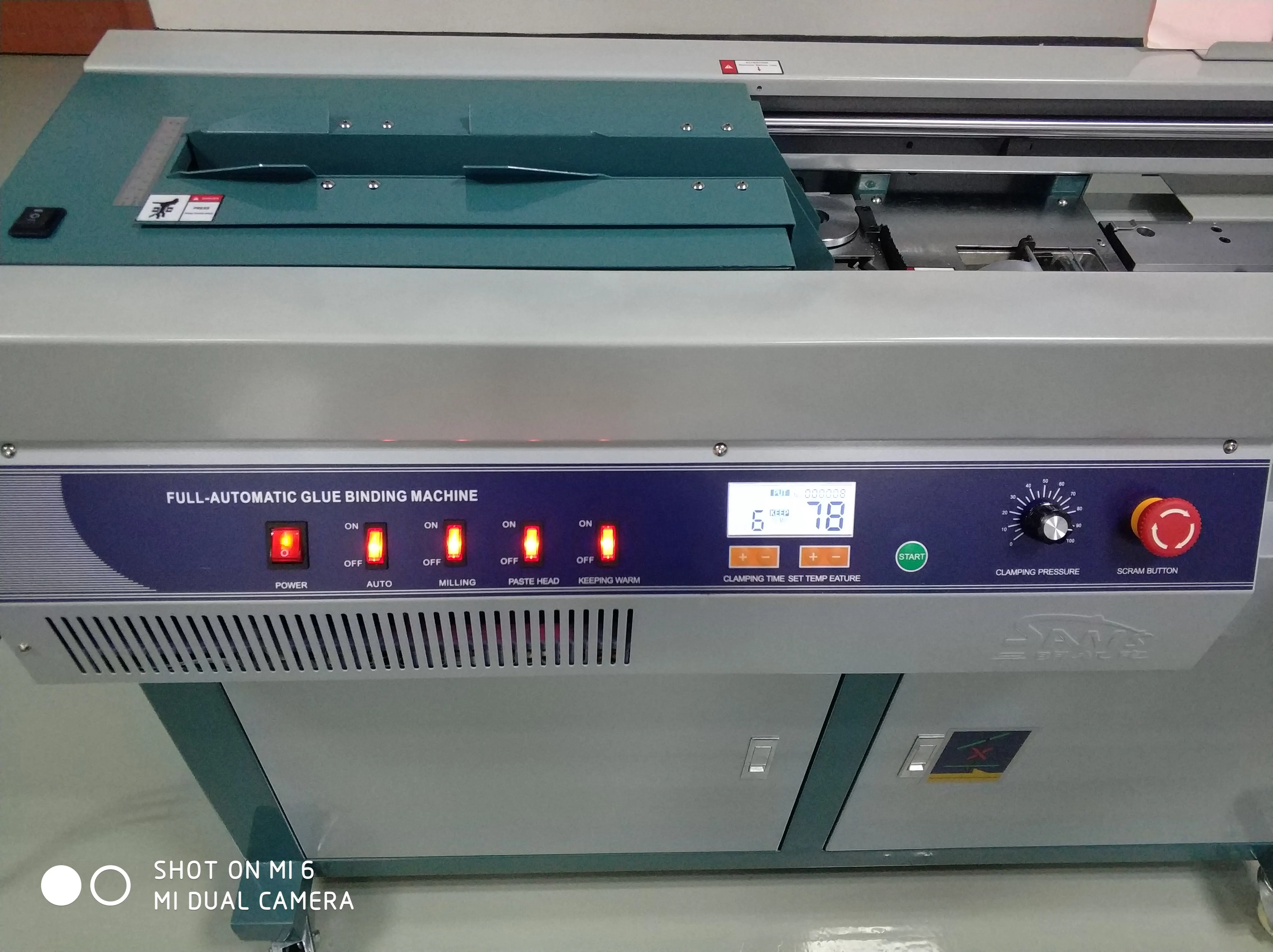 Qike 55H A3/A4 size glue book binding machine hot melt glue binder perfect glue binder