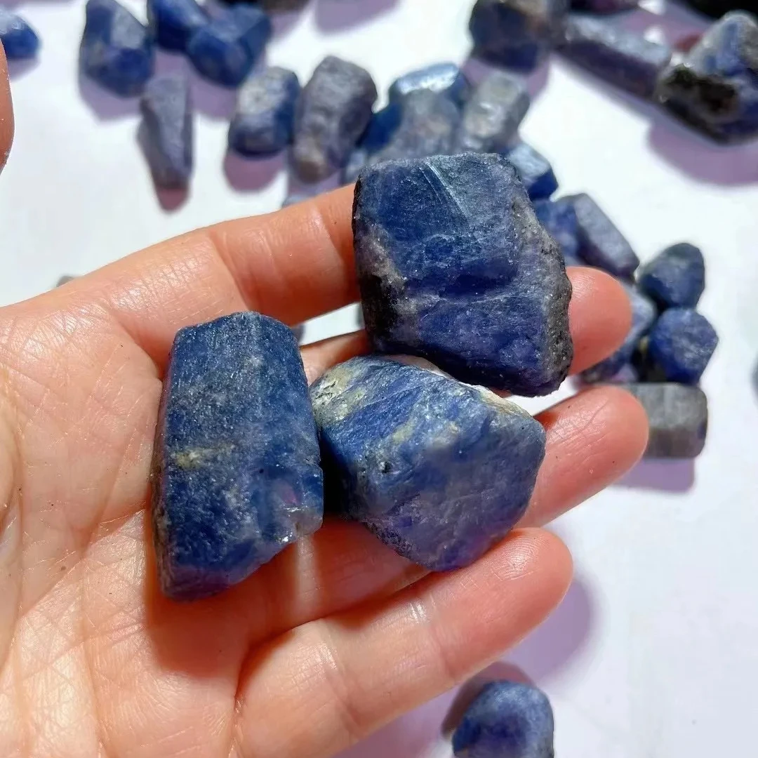 Wholesale natural crystal healing semi precious gemstone rough uncut blue corundum for jewelry making