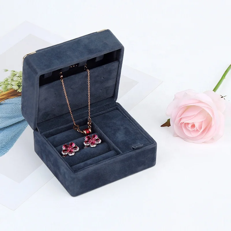 Exquisite jewelry  business travel jewelry portable flannel jewelry case