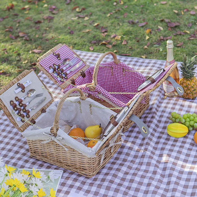 Lavinia wholesale custom handmade nature outdoor insulated rattan wicker willow picnic basket