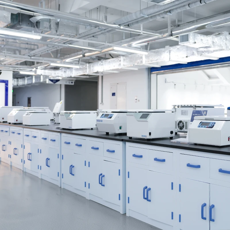 Biobase China Table Top Low Speed Centrifuge Stainless Steel Chamber Table 4*300 ML Centrifuge BKC-TL6IV