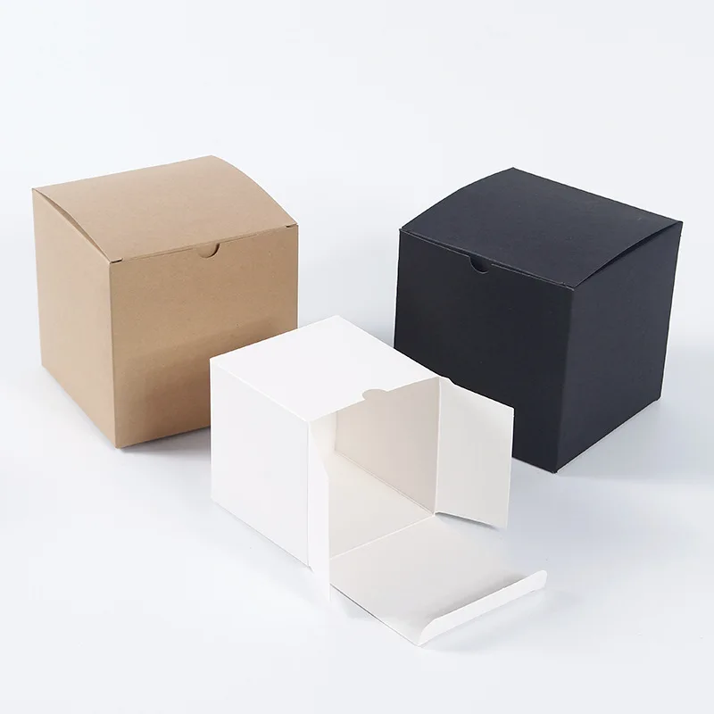 Wholesale kraft paper small doll gift box square paper box white card toy packaging box