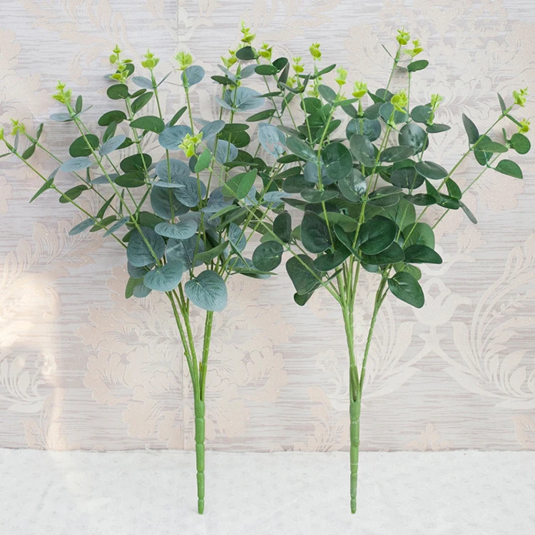 Wholesale decorative artificial eucalyptus leaves for flower arrangements and wedding decorations