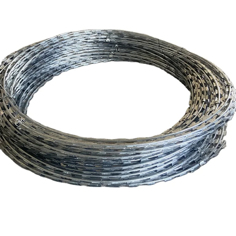 Hot Dipped Galvanized Razor Wire cbt65 bto30 bto-22 roll Concertina Security Fencing