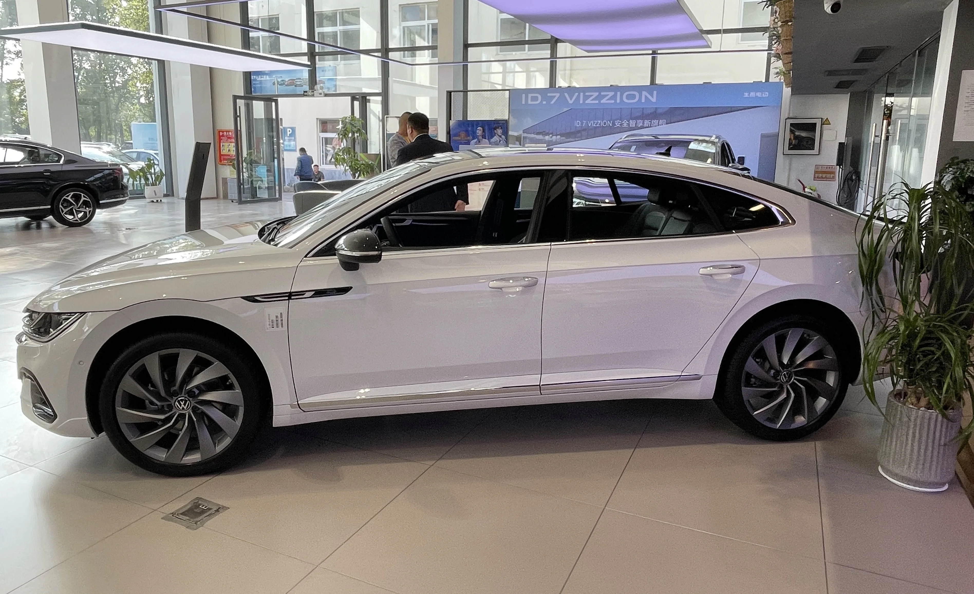 2025 Brand New VW Volkswagen Arteon CC 2.0T 5 Door 5 Seat Hatchback for Volkswagen Arteon CC