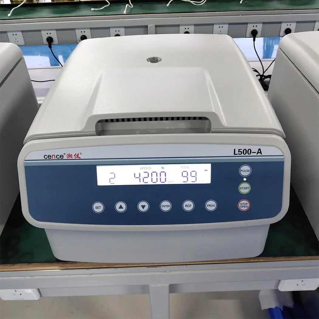  Цинтрифуга для лаборатории кровяного сепаратор L500-A С Поворотно ротора