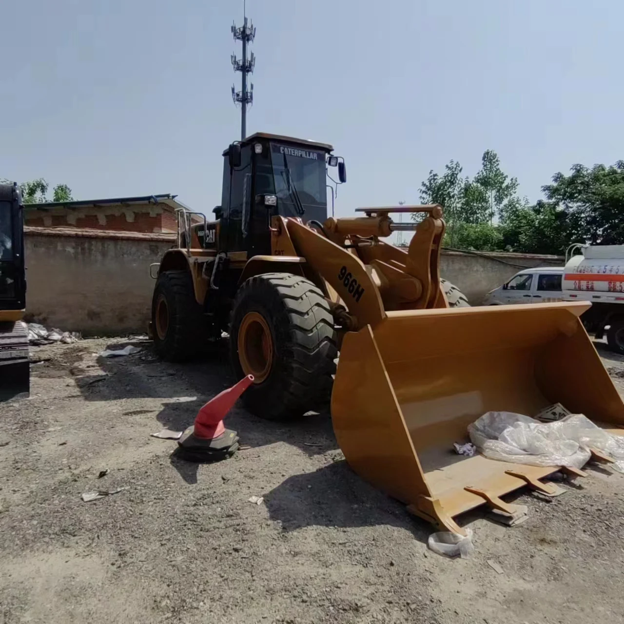Низкий рабочий день гусеница б/у Cat 966h 4x4 большой колесный погрузчик Подержанный кошачий 966 950 972 980 фронтальные погрузчики в