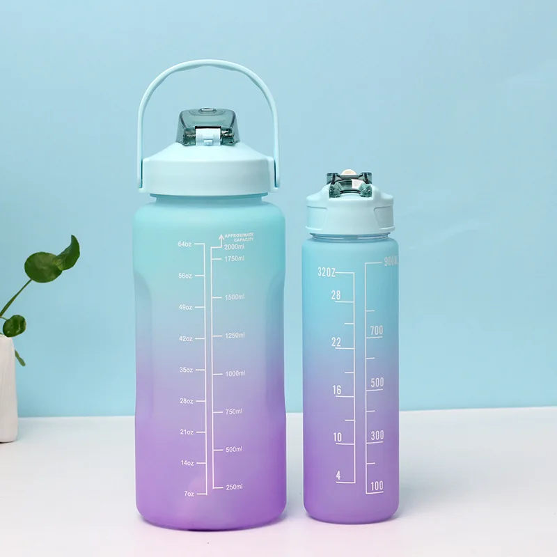 Kuerfit  Plastic Insulated Sports Gymnastics Eco Friendly 2L 0.8L Motivational Travel Water Bottle Set For Gift