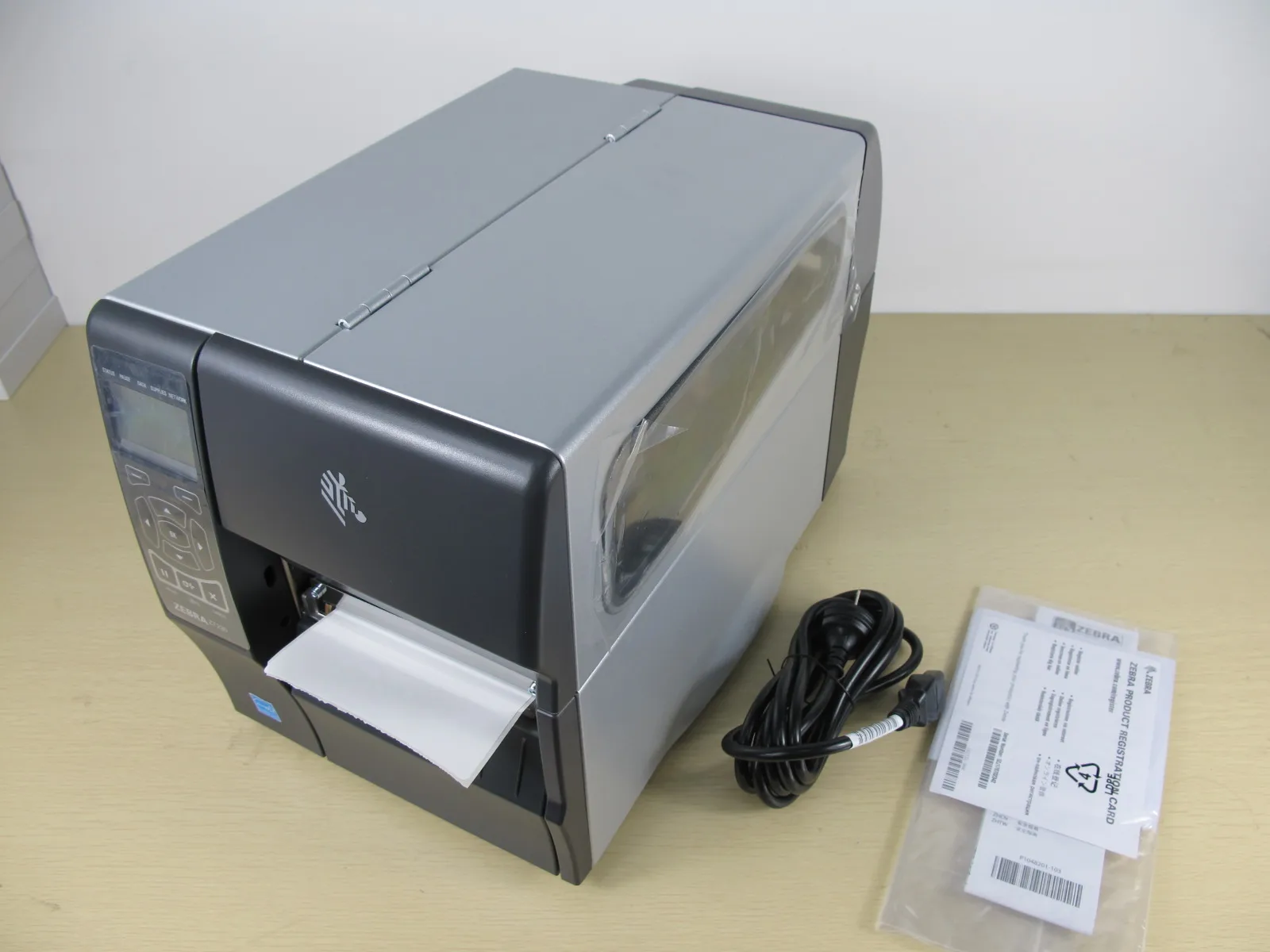 Original Brand New ZE BRA ZT230 Desktop Thermal Transfer and Direct Thermal Modes Barcode Printer 300dpi Barcode Printer