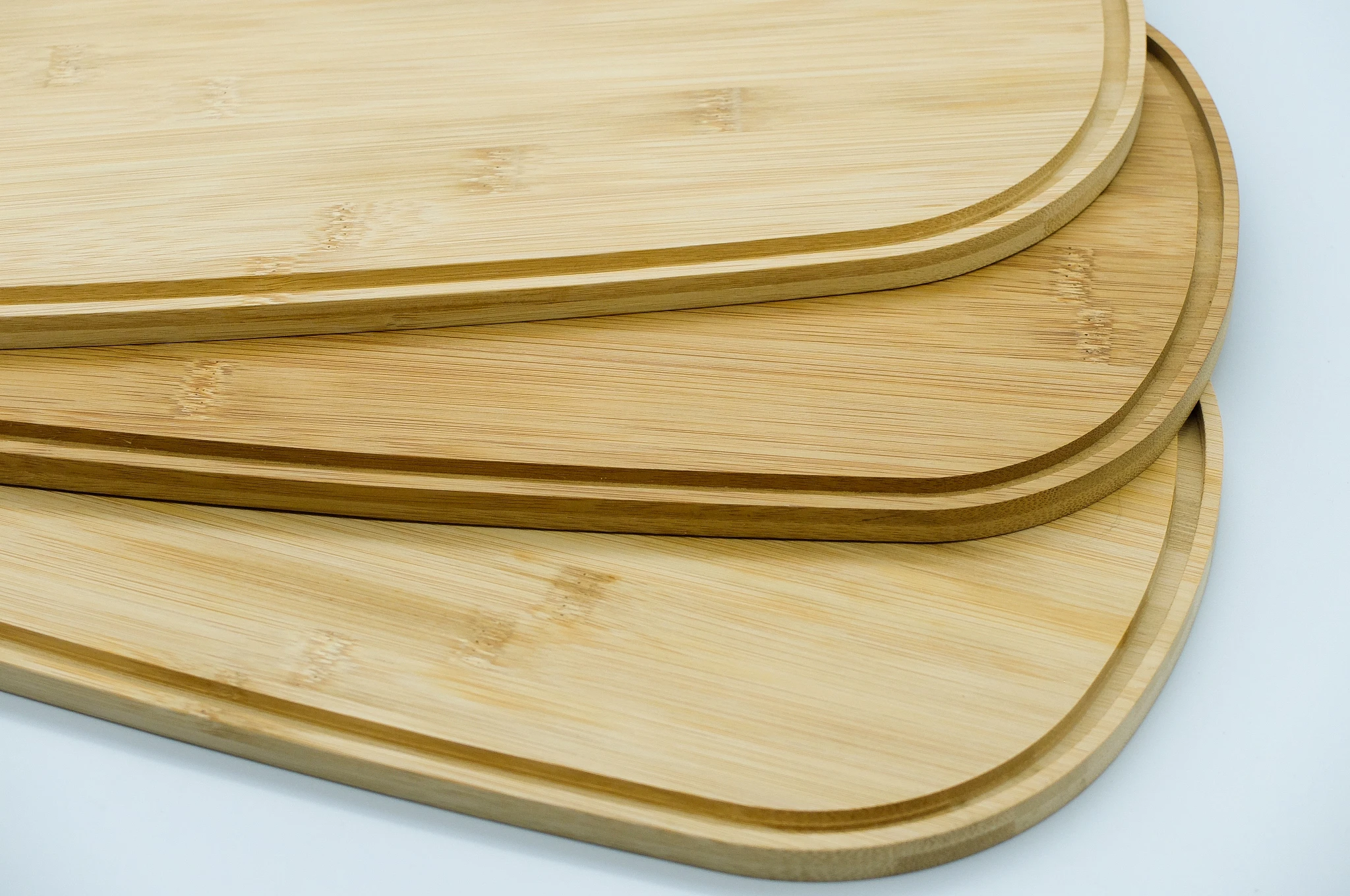 Unique Organic Engraved Wooden Tidyboard Pizza Charcuterie Platter Bamboo Cheese Cutting Board for Kitchen Vegetable Chopping