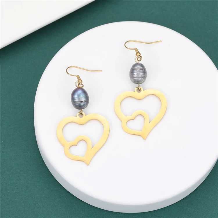 Simple and stylish 14K stainless steel couple jewelry Love necklace earrings set gift