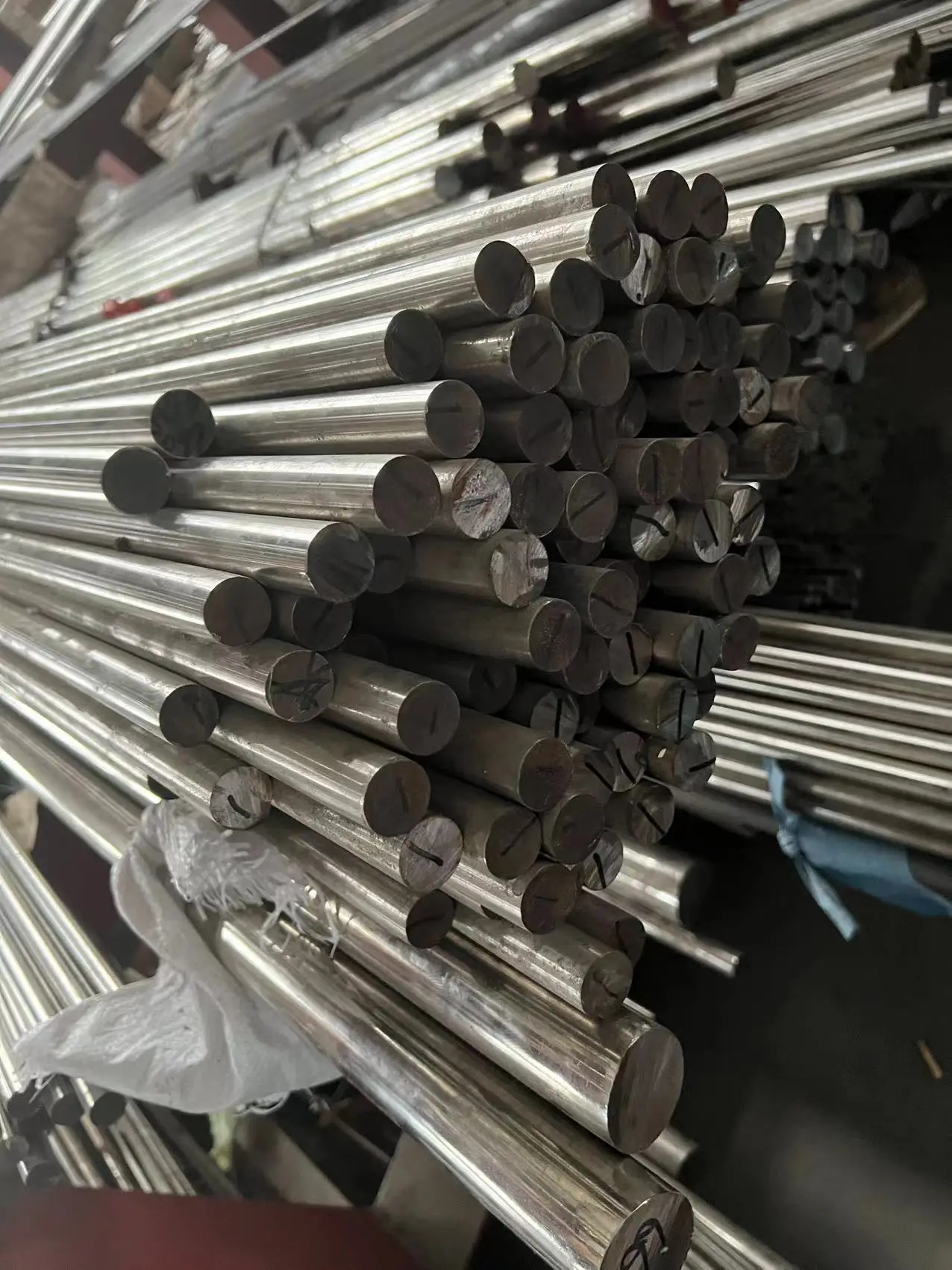 1215 1020 1045 Cold Drawn Round Bar 301 304&304l 316&316l 430 Stainless Steel Round Bar