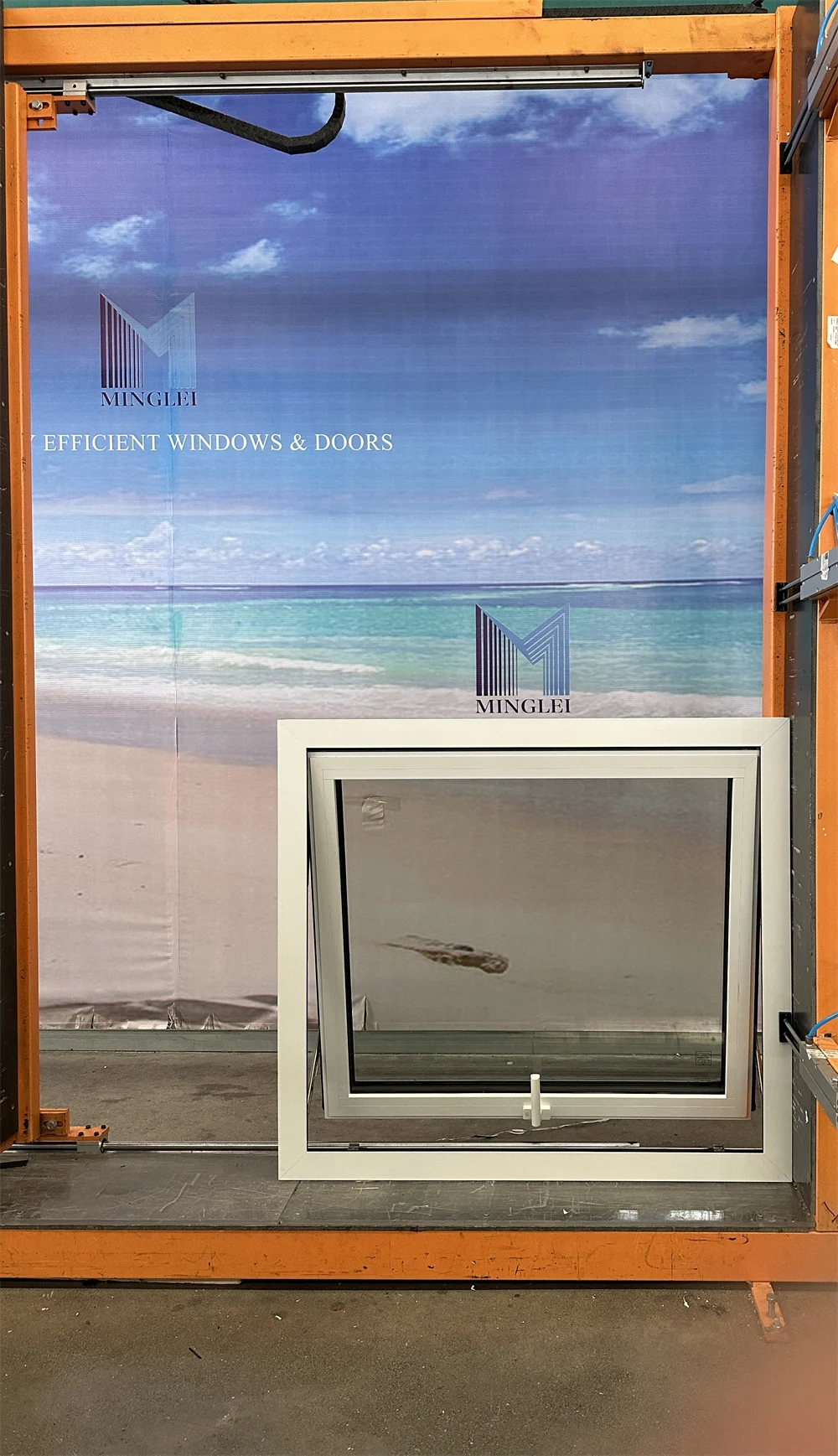 Minglei Popular Modern Style Custom Aluminum Glass Door and Window Frame Double Glazed Awning Window
