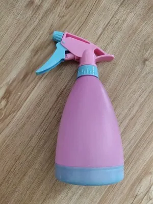 
2020 new listing domestic watering spray bottle alcohol bottle 