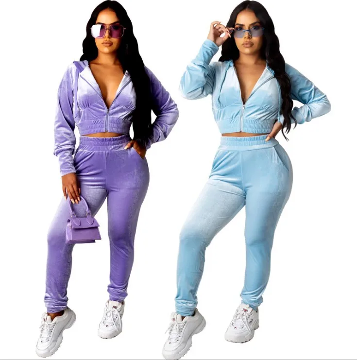 Amazon Hot Selling Womens Fitness Velour Tracksuits Workout Long Velvet Tracksuit Set Hooded Crop Tops And Velour Pant Set