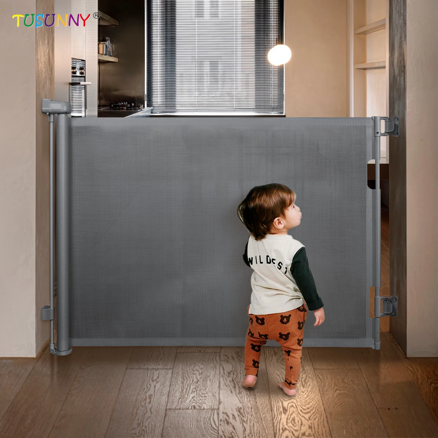 Adjustable Child Safety Indoor Outdoor Retractable Dog Baby Gate 33'*55' inch Retractable Baby Gate