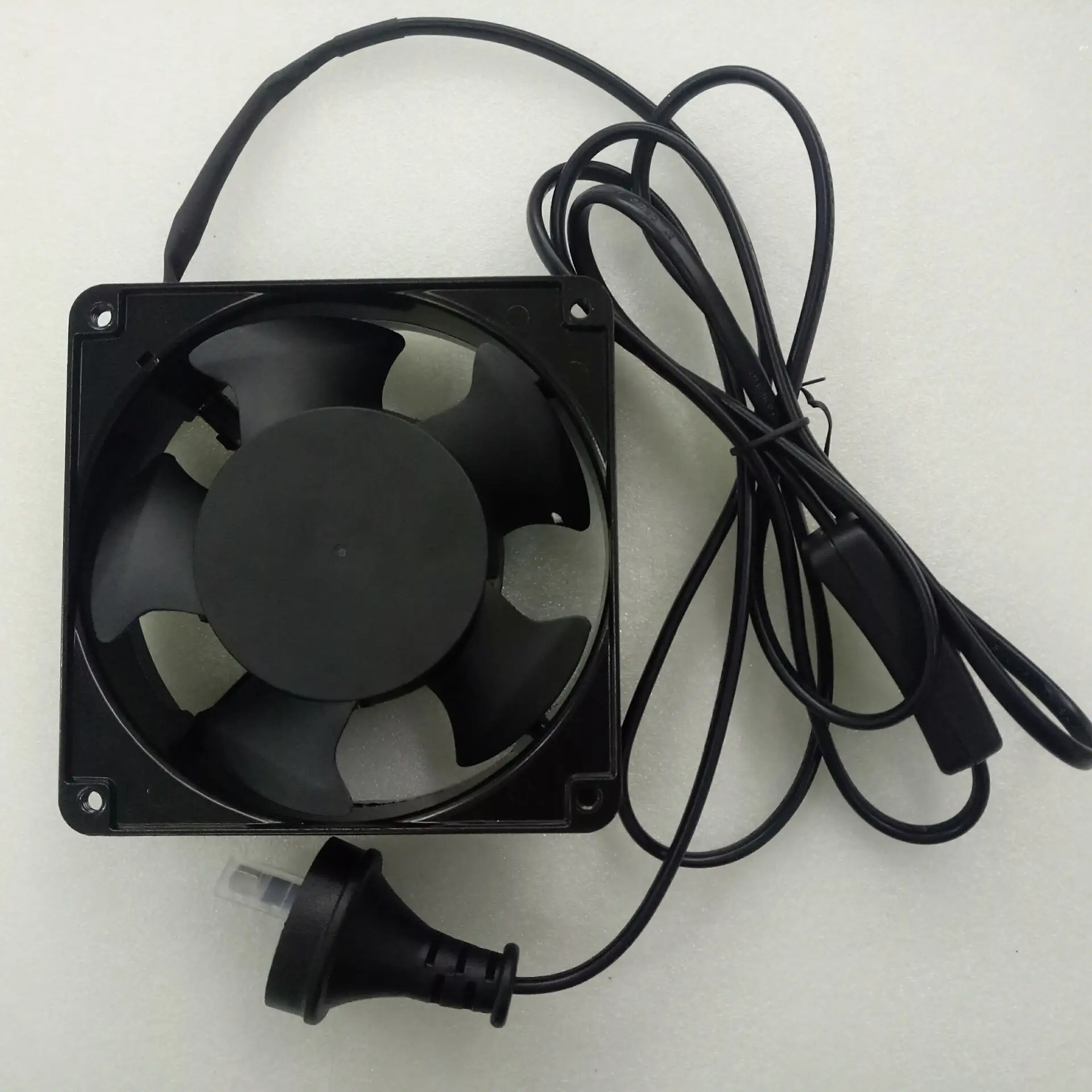 220В вентилятор двигателя 120x120x38мм