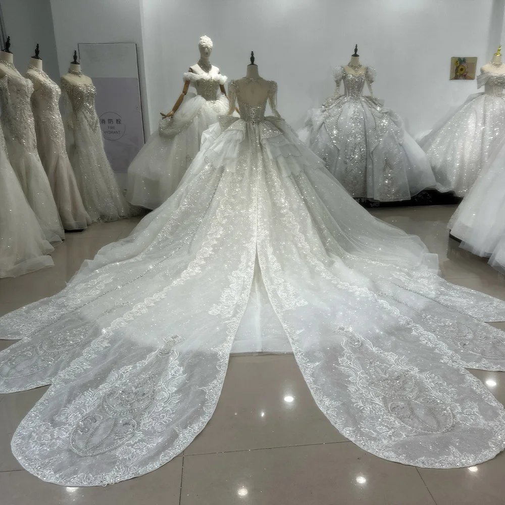 Female Princess Wedding Dress Long-Sleeved Bridal Ball Gown With Open Back Straps Custom Xs090