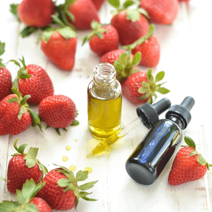 Organic Strawberry Essential Oil 10mL - 100% Pure Natural Strawberry Seed Cold Pressed |  Full Custom - Logo, Packing, Etc...