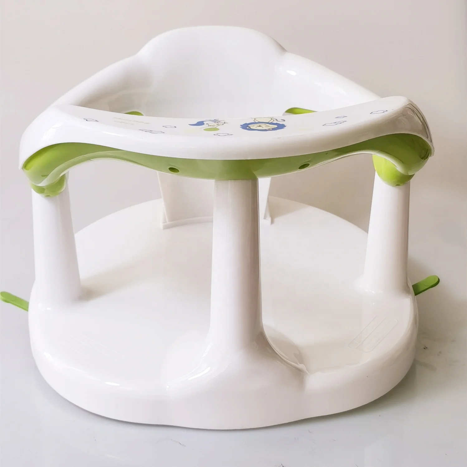 Factory Price PP Baby Bath Tub Chair For Shower Baby Bathtub Seat with Backrest Suction Cups