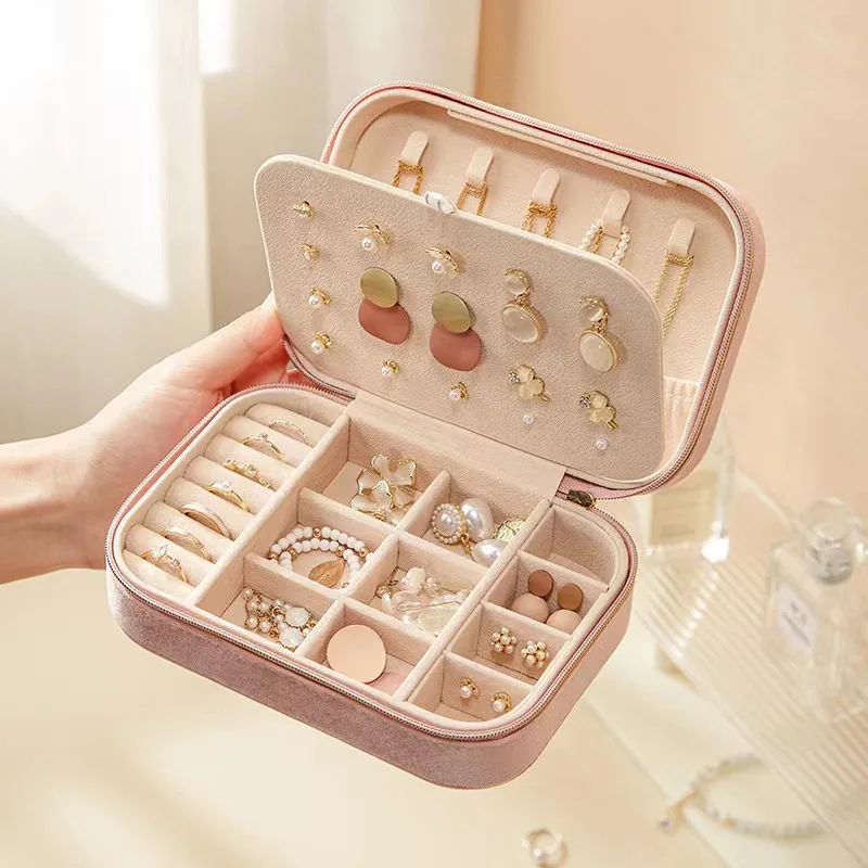 Low MOQ ready stock gold zipper pink green candy color velvet bridal party gift jewelry case box