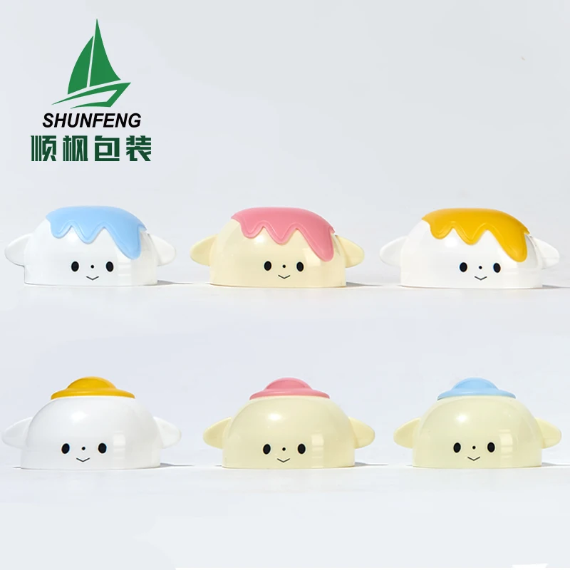 Wholesale clear empty 50g 350ml 500ml 800ml 8 oz 16 oz Kids nuts Snacks cookie Lovely packaging Plastic food Jars with lids