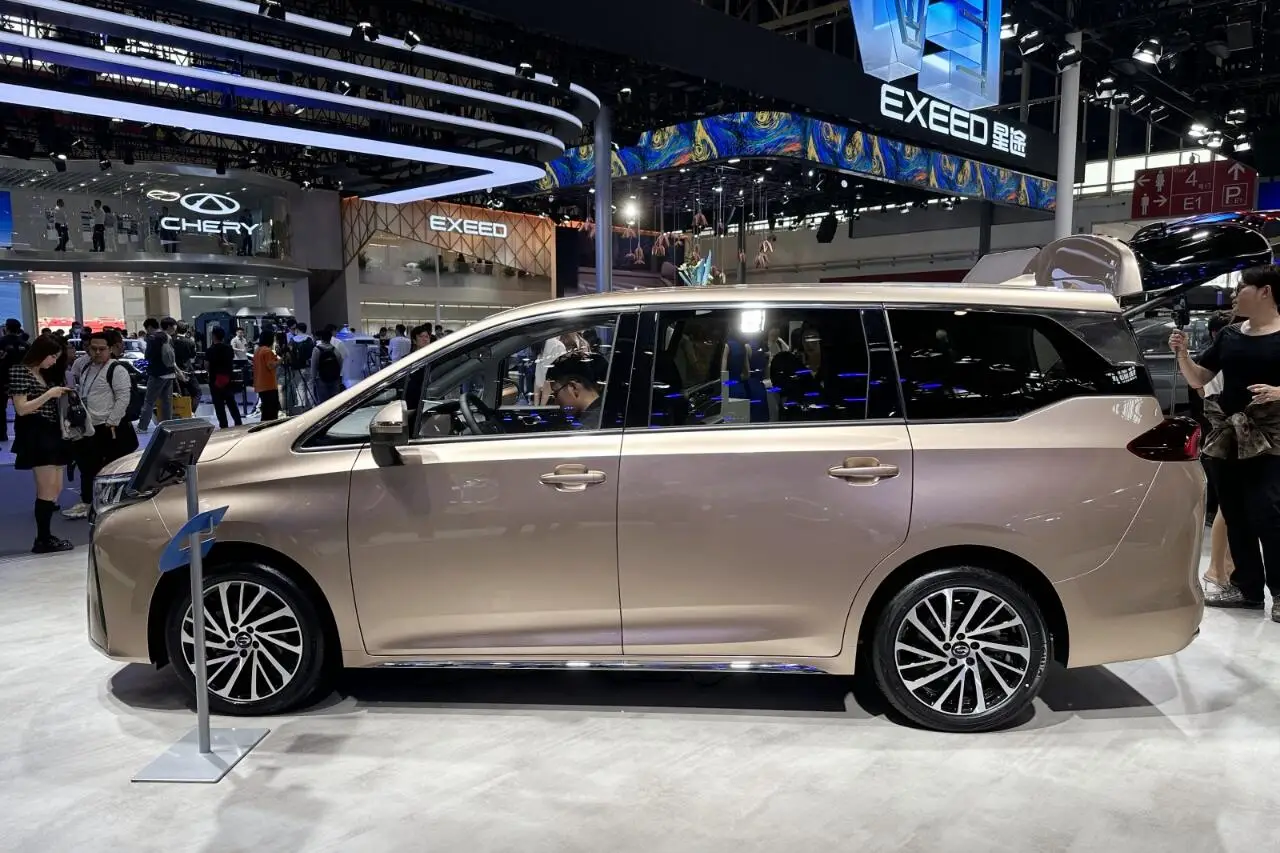Новый высококачественный Gac Trumpchi M6 доступный семиместный Большой Космический коммерческий автомобиль 2024 новый