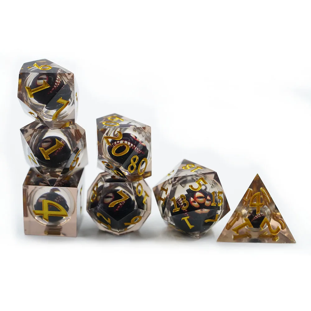 Hot sale DND Table game dice set Sharp Edge Polyhedral 7 pcs black Dragon face Moving Dice Set with gold number