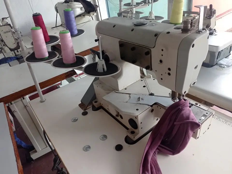 Up for Sale Used PEGASUS W600 3-needle 5-thread Industrial Cover Stitch Sewing Machine Good Working Condition