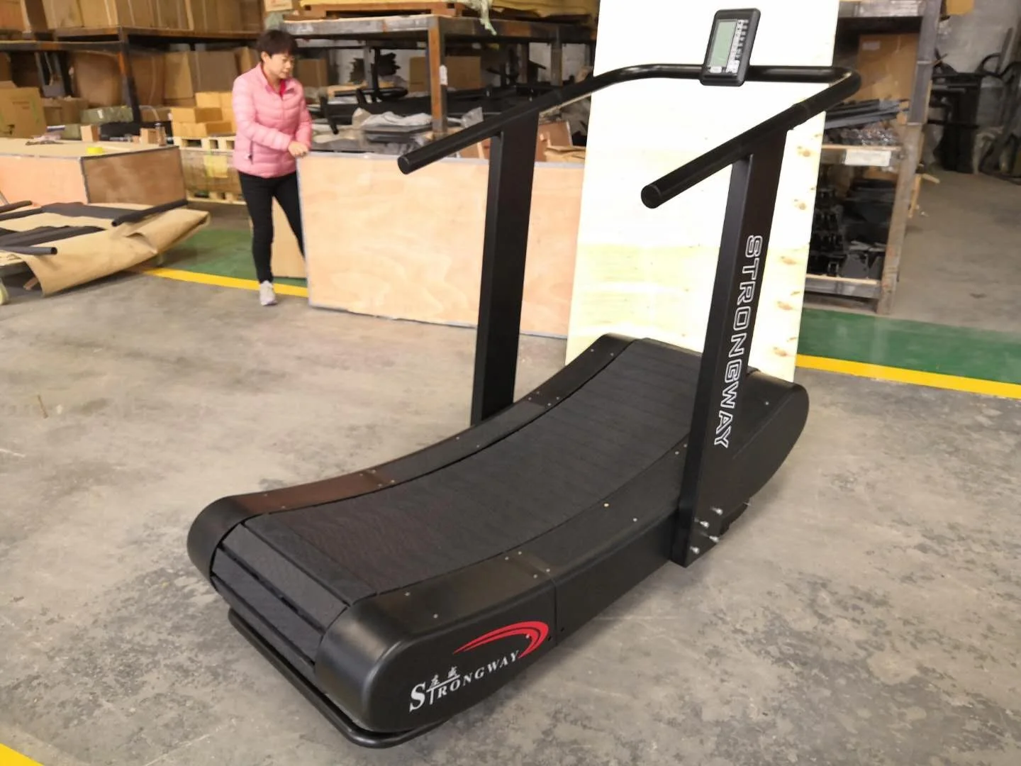 Wholesales Commercial gym equipment Curved Treadmill Self Power Treadmills
