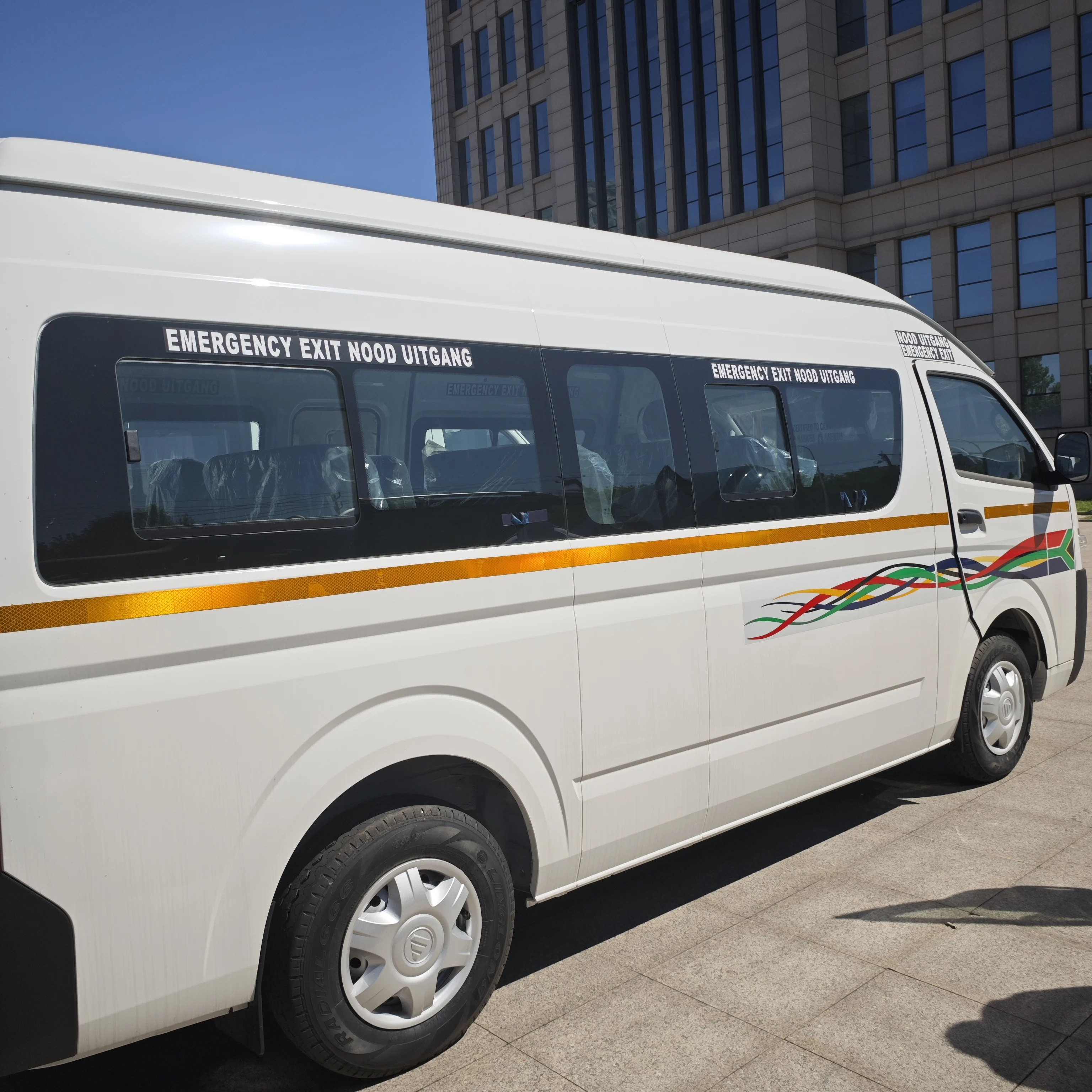 Foton Bus China 2024 10-15 Seats 4x4 4x2 Gasoline  Foton Mini Bus
