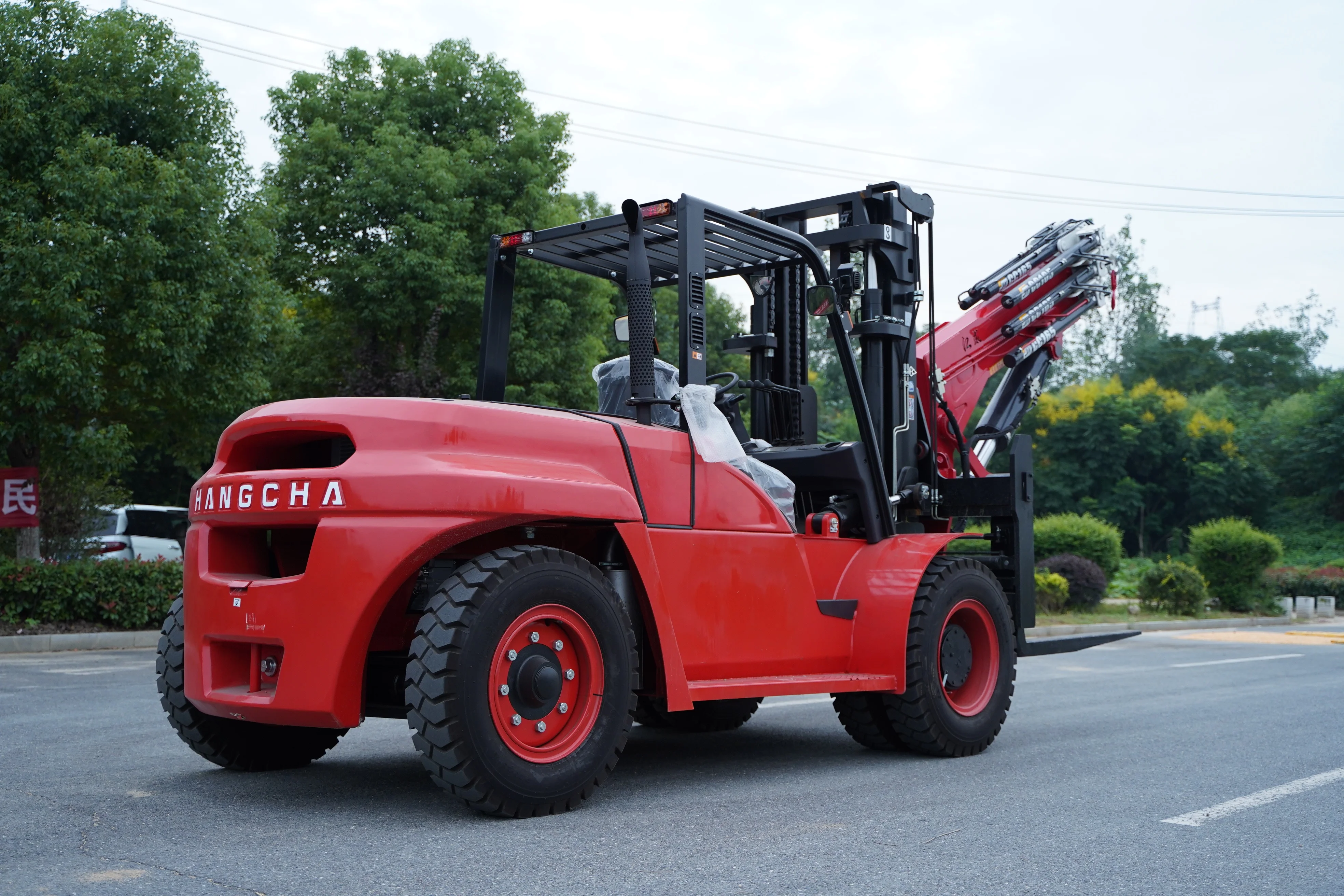 Factory direct sales exploded new Condition 6 ton Folding Arm Crane Lifting Cargo Fly Jib Crane Matching Forklift CC85