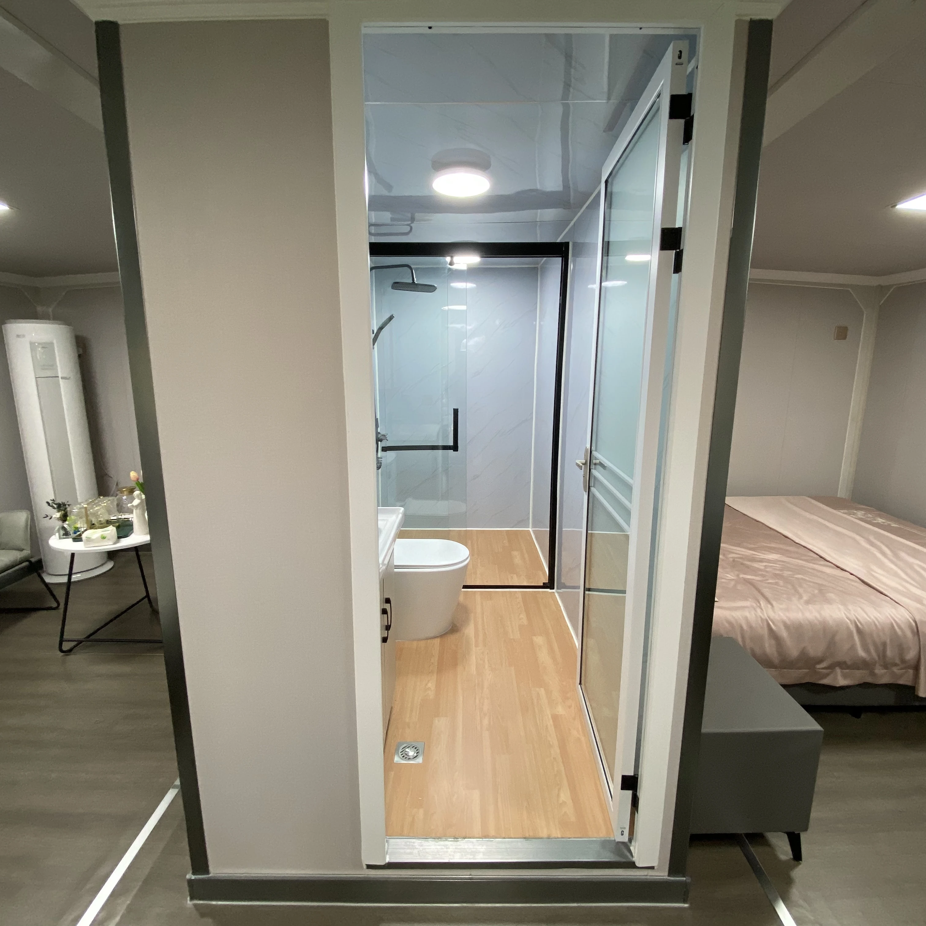 40ft manufacture european flat pack small hotel prefab homes kits philippines storage container houses roof tiles plant 5 years