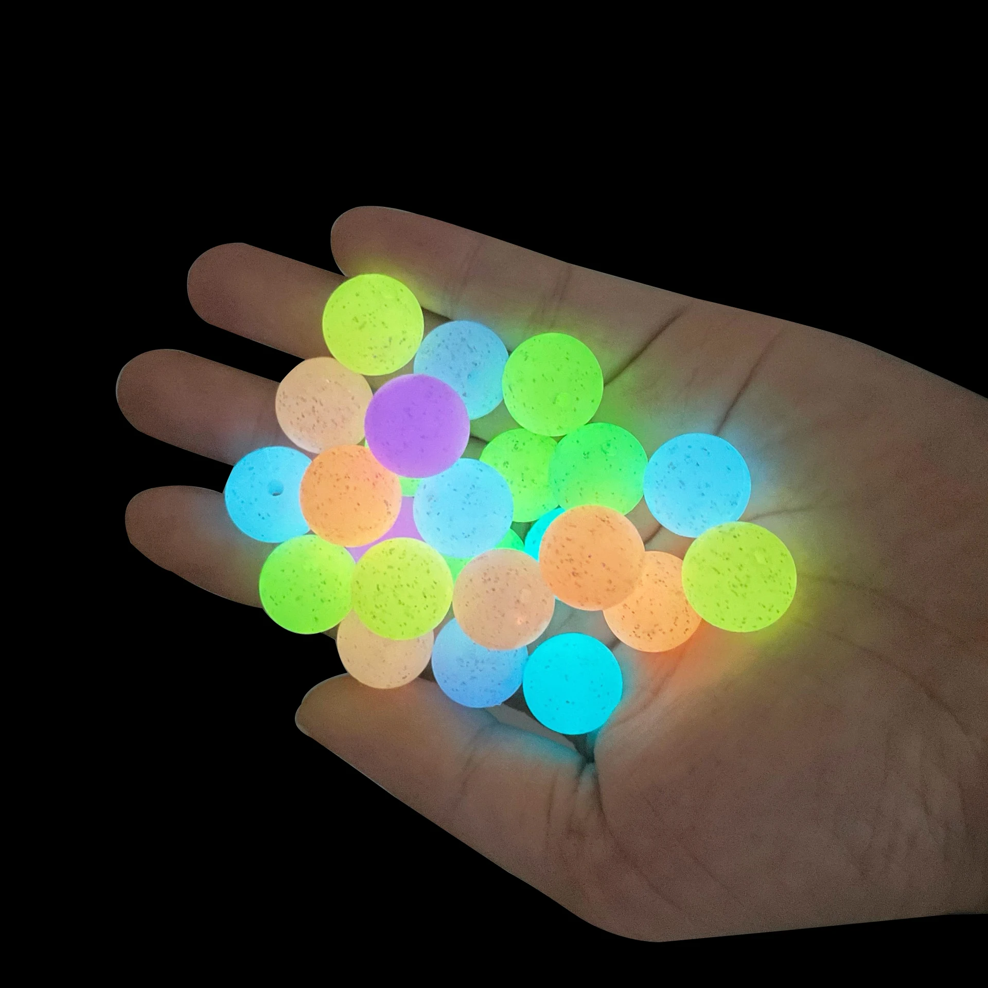 2024 New Custom Beads Glitter Glow In The Dark Fluorescent Silicon Round Beads For Pens Lanyard 15mm Silicone Beads Wholesale
