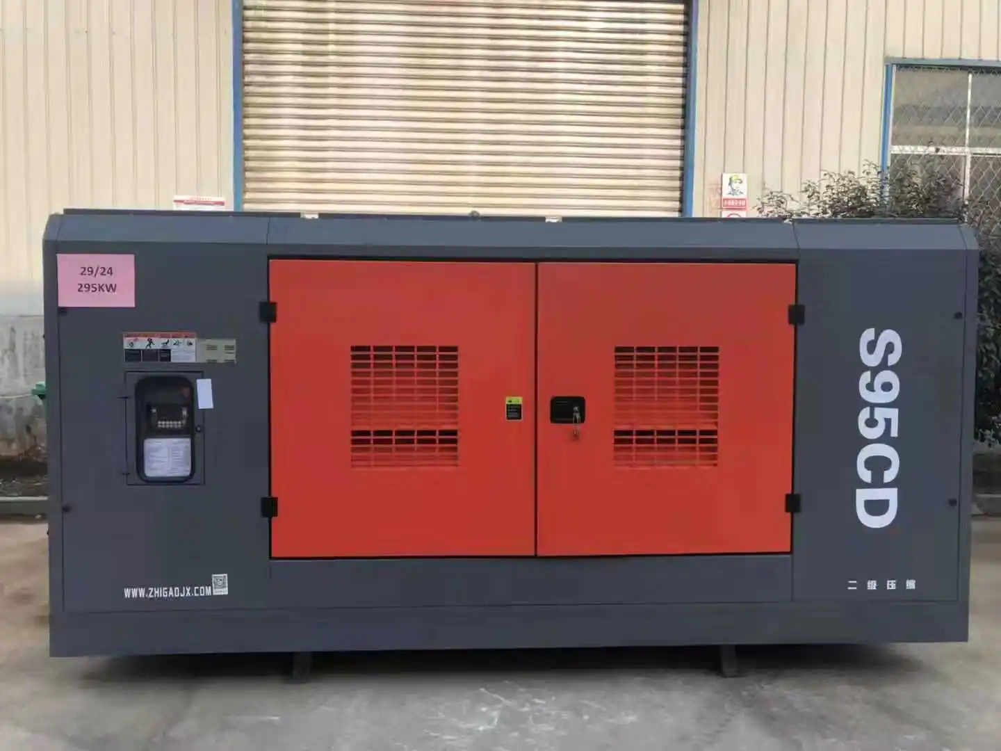 Direct sale diesel screw air compressor for water drilling machine