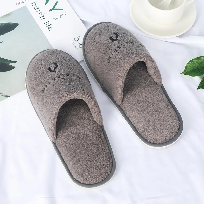 Wholesale Velour Hotel Waffle  Custom Bathroom Slippers With Logo Disposable Soft Slipper For Hotel And Spa