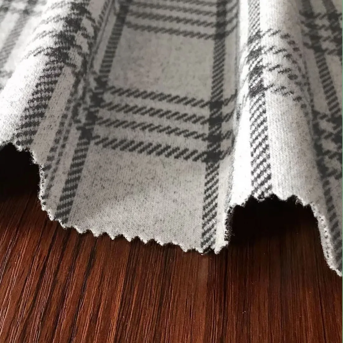 High Quality Custom Knit Jacquard 50% Polyester 50% Cationic Stripes Check Pattern Fabric for Costumes Materials