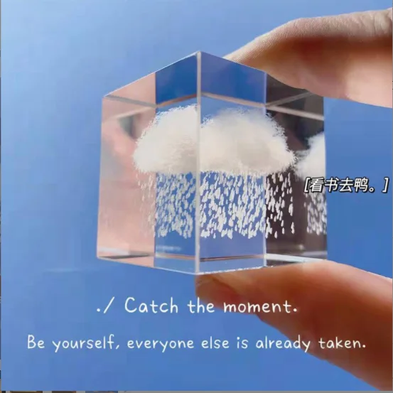 KS-002 top quality crystal cube inside carving Taj Mahal paperweight